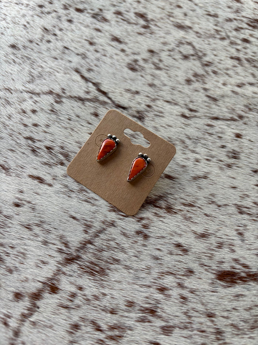 Spiny Oyster Earrings