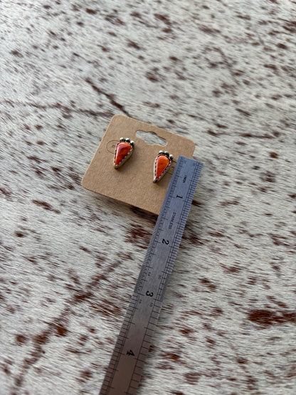 Spiny Oyster Earrings