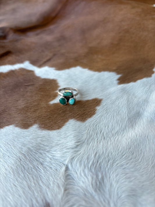 Fox Turquoise Mini Cluster Ring Size 5.5